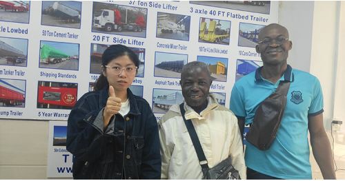 Jamaican Customers Visited Tongya Vehicle and Purchased 40 Ft Container Chassis Trailer