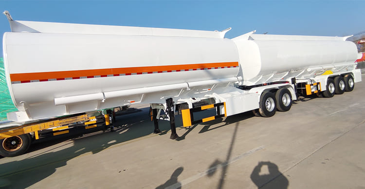 Superlink Fuel Tanker Trailer for Sale in Costa Rica