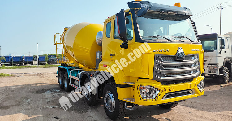 8x4 Howo Concrete Mixer Truck for Sale in Uganda