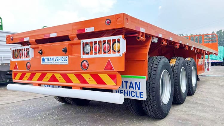 Tri Axle 40Ft Flat Body Trailer with Headboard for Sale Price