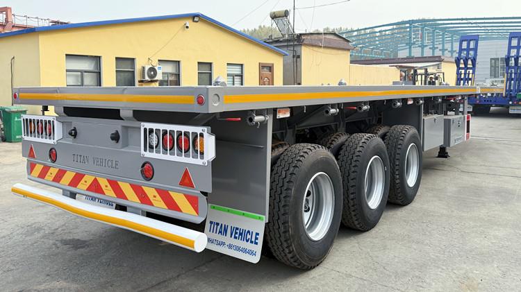 12.5M Tri Axle Semi Truck Flatbed Trailer for Sale in Zambia